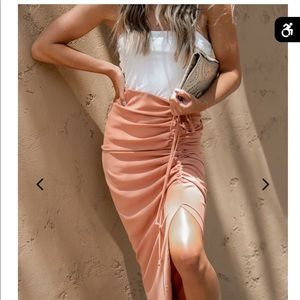 Stitch and Feather Ruched Tie Midi Skirt - Medium